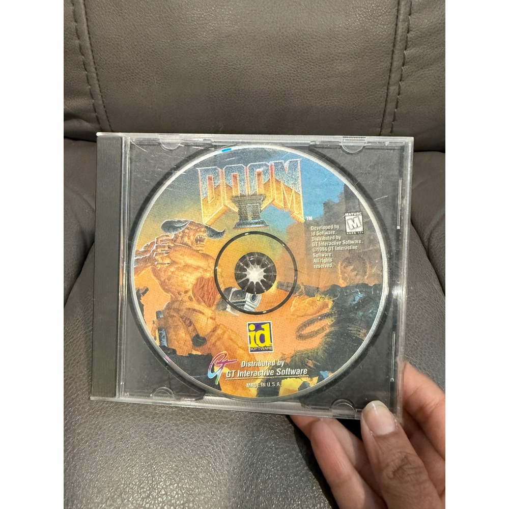 Doom II 2 Hell on Earth PC CD-ROM 1994 id Software GT Interactive Vintage Game